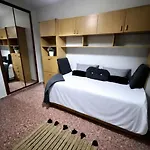 Coliving - Vive En La Zona De Moda Del Centro De Homestay szállás