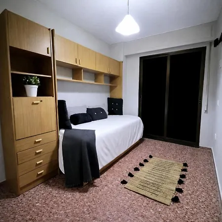 Habitación en casa particular Coliving - Vive En La Zona De Moda Del Centro De Valencia
