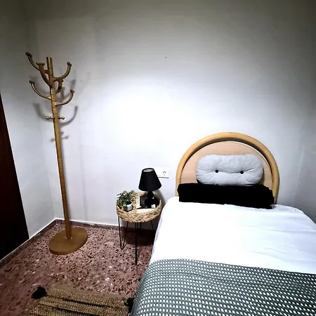 Coliving - Vive En La Zona De Moda Del Centro De *